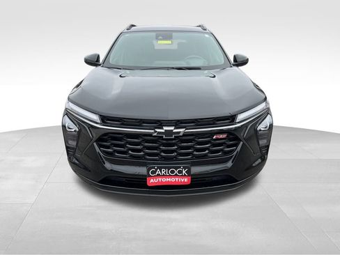 Used 2024 Chevrolet Trax RS w/ Driver Confidence Package image 3