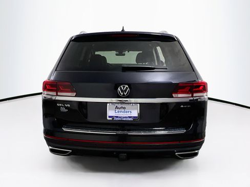 Used 2023 Volkswagen Atlas SEL AWD/4WD image 6