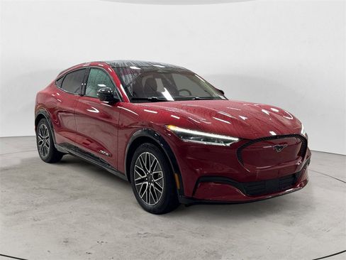 Certified 2022 Ford Mustang Mach-E California Route 1 image 7