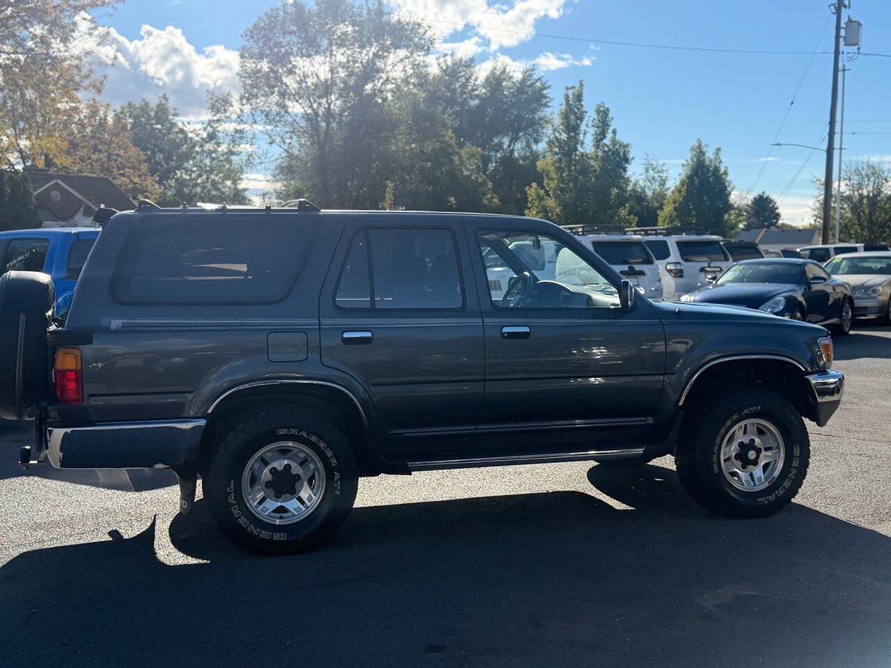 Used 1990 Toyota 4Runner SR5 AWD/4WD image 75