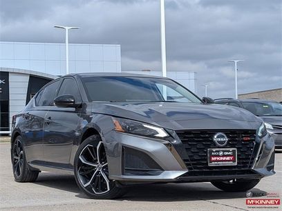 Used 2023 Nissan Altima 2.5 SR w/ SR Premium Package