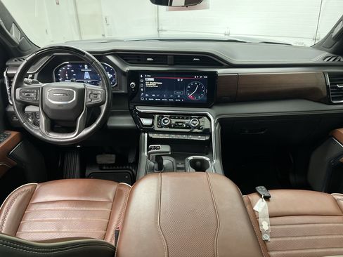 Certified 2024 GMC Sierra 1500 Denali Ultimate image 4