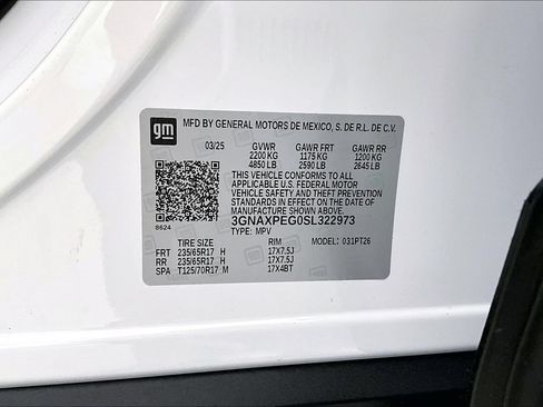Used 2025 Chevrolet Equinox LT AWD/4WD image 40