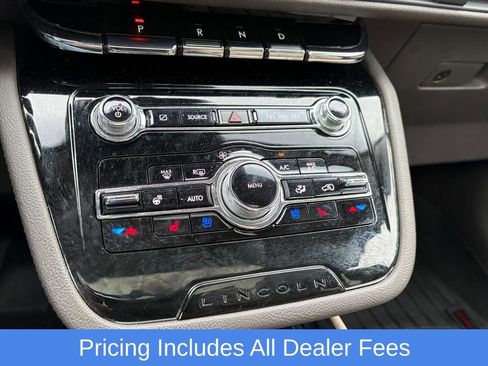 Used 2021 Lincoln Corsair Reserve w/ Equipment Group 201A AWD/4WD image 15