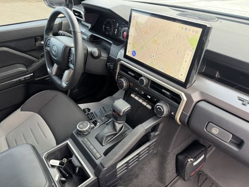 Certified 2024 Toyota Tacoma TRD Sport w/ TRD Sport Upgrade Package image 19