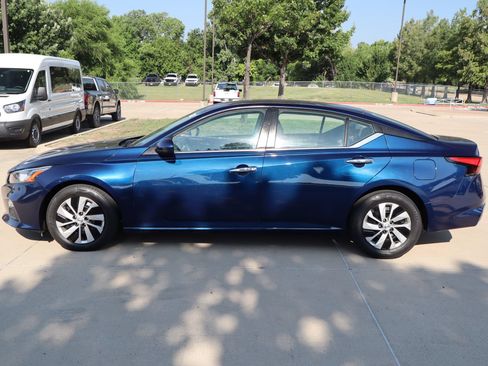 Used 2021 Nissan Altima 2.5 S FWD image 7
