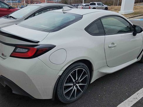 Used 2024 Toyota GR86 image 6