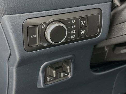 New 2026 Ford Maverick XLT w/ XLT Luxury Package image 10