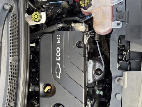 Used 2021 Chevrolet Spark LT FWD image 36