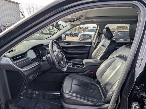 Used 2021 Jeep Grand Cherokee L Limited image 15