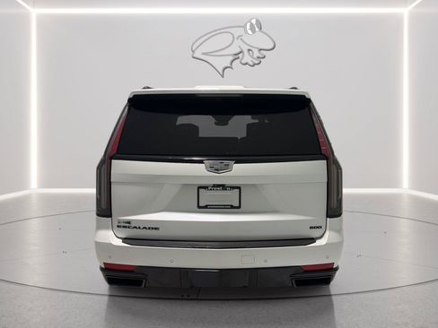 Used 2021 Cadillac Escalade ESV Sport w/ Driver Assist Tech Package AWD/4WD image 4