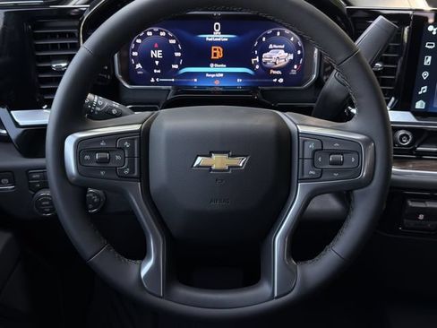 New 2026 Chevrolet Silverado 1500 LT AWD/4WD image 12