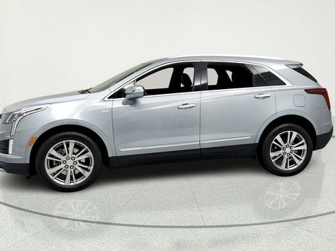Certified 2024 Cadillac XT5 Premium Luxury FWD image 2