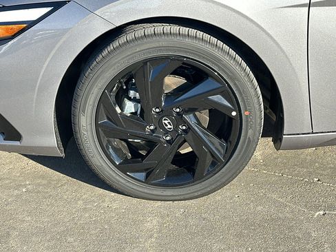 New 2026 Hyundai Elantra SEL Sport Premium image 3