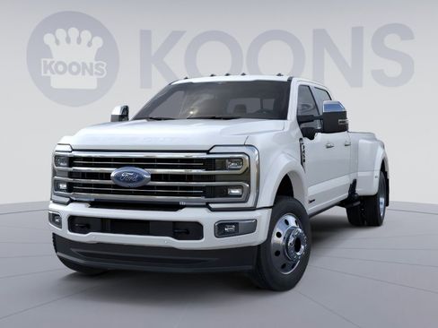 New 2026 Ford F450 Platinum w/ Platinum Plus Package image 2