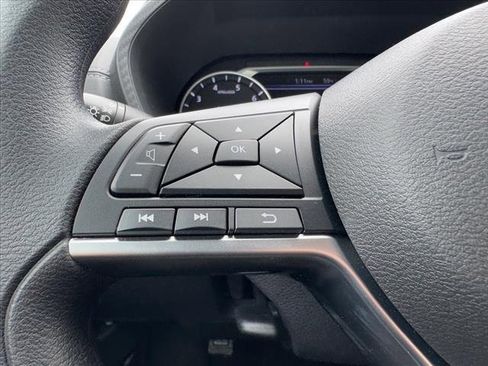 New 2025 Nissan Sentra SV image 17