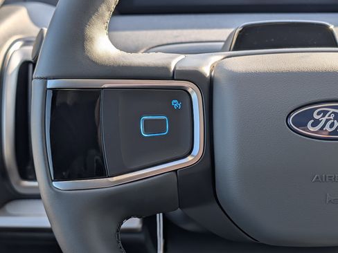 New 2026 Ford Expedition Max Active RWD image 28