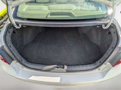 Used 2017 Honda Accord EX-L image 26