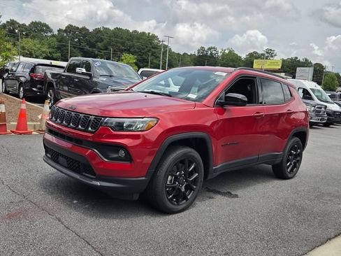New 2026 Jeep Compass Latitude AWD/4WD image 3