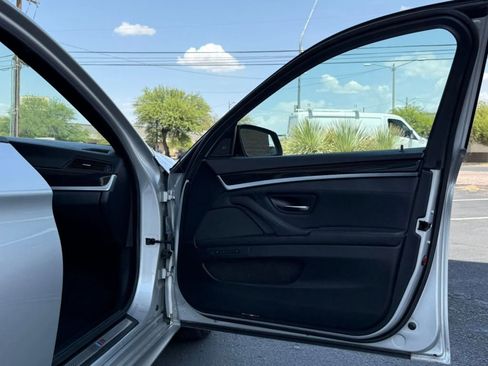 Used 2013 BMW 550i Sedan image 51