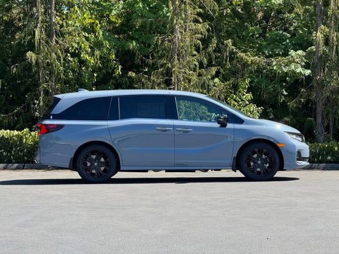 New 2026 Honda Odyssey Sport-L image 32