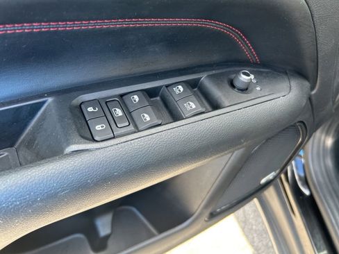 Certified 2022 Jeep Compass Trailhawk w/ Trailhawk Elite Group image 40