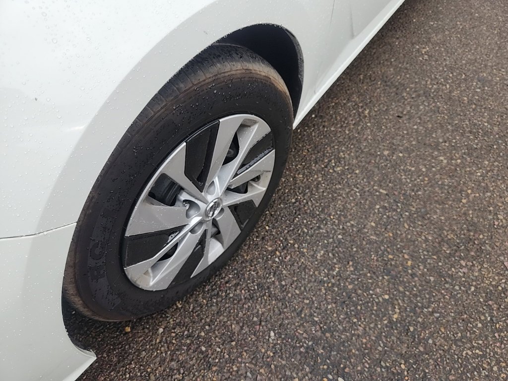 Used 2020 Nissan Altima 2.5 S FWD image 6