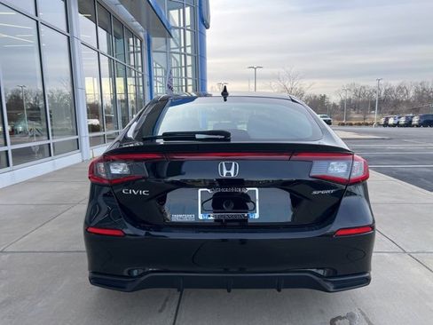 Certified 2024 Honda Civic Sport image 5