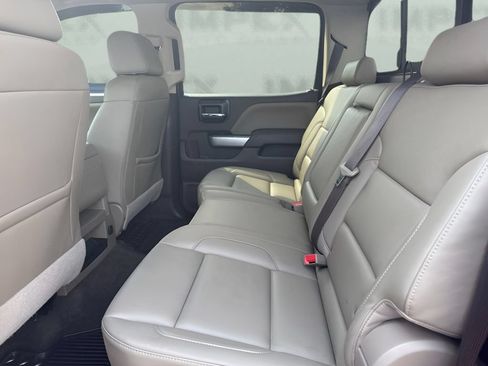Used 2018 Chevrolet Silverado 1500 LTZ Z71 AWD/4WD image 12