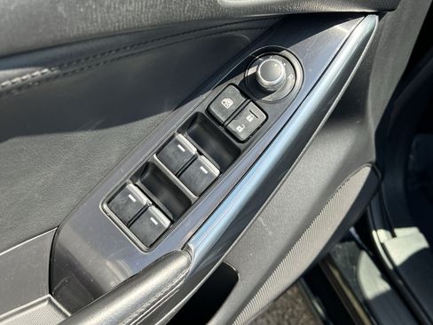 Used 2017 MAZDA MAZDA6 Touring FWD image 12