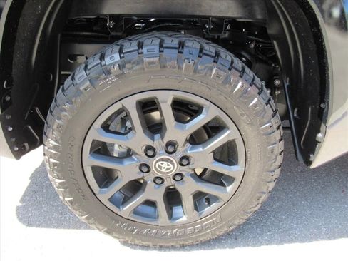 Used 2025 Toyota Tundra Platinum image 34