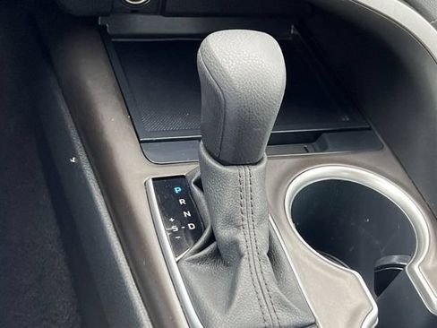 Used 2021 Toyota Camry LE FWD image 34