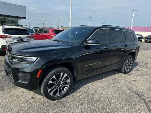 Used 2021 Jeep Grand Cherokee L Overland w/ Luxury Tech Group IV AWD/4WD image 7