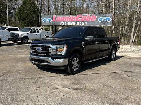 Used 2021 Ford F150 XLT w/ Equipment Group 302A High AWD/4WD image 3