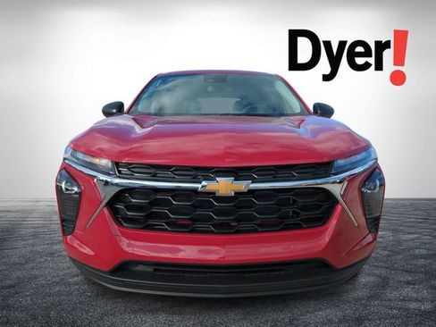 New 2026 Chevrolet Trax LS w/ Driver Confidence Package image 9