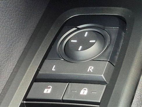 Used 2025 Lexus UX 300h FWD w/ Accessory Package (Z1) image 17