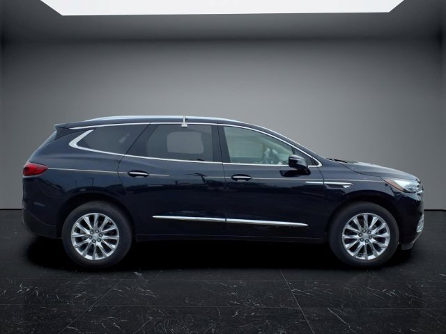 Used 2020 Buick Enclave Premium w/ Sun and Sites Package FWD image 2