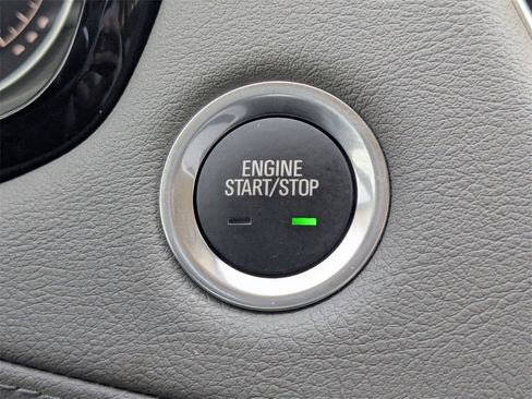 Certified 2024 Cadillac XT5 Premium Luxury image 31