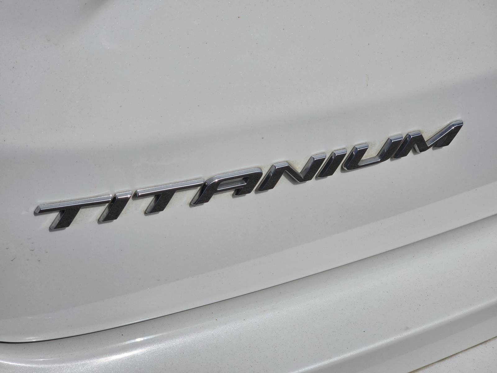 Used 2024 Ford Edge Titanium w/ Titanium Elite Package AWD/4WD image 8