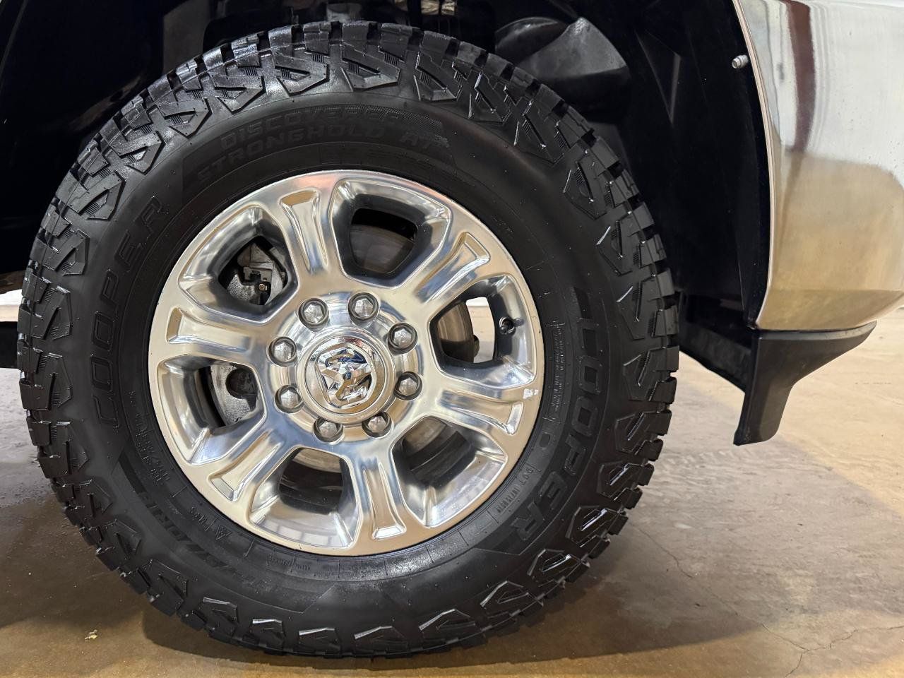 Used 2022 RAM 2500 Lone Star w/ Level C Equiment Group AWD/4WD image 62
