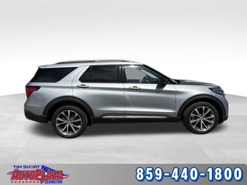 Used 2025 Ford Explorer Platinum w/ Ultimate Package AWD/4WD image 9