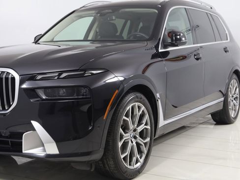 Used 2023 BMW X7 xDrive40i w/ Premium Package image 61