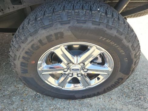 Certified 2025 Ford F150 XLT w/ Equipment Group 301A Standard AWD/4WD image 15