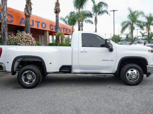 Used 2024 Chevrolet Silverado 3500 LT w/ Convenience Package image 10