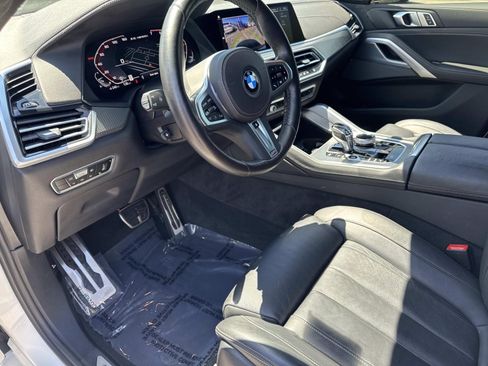Used 2022 BMW X6 M50i w/ Premium Package AWD/4WD image 22