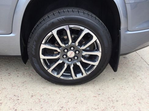 Used 2020 GMC Acadia Denali AWD/4WD image 6