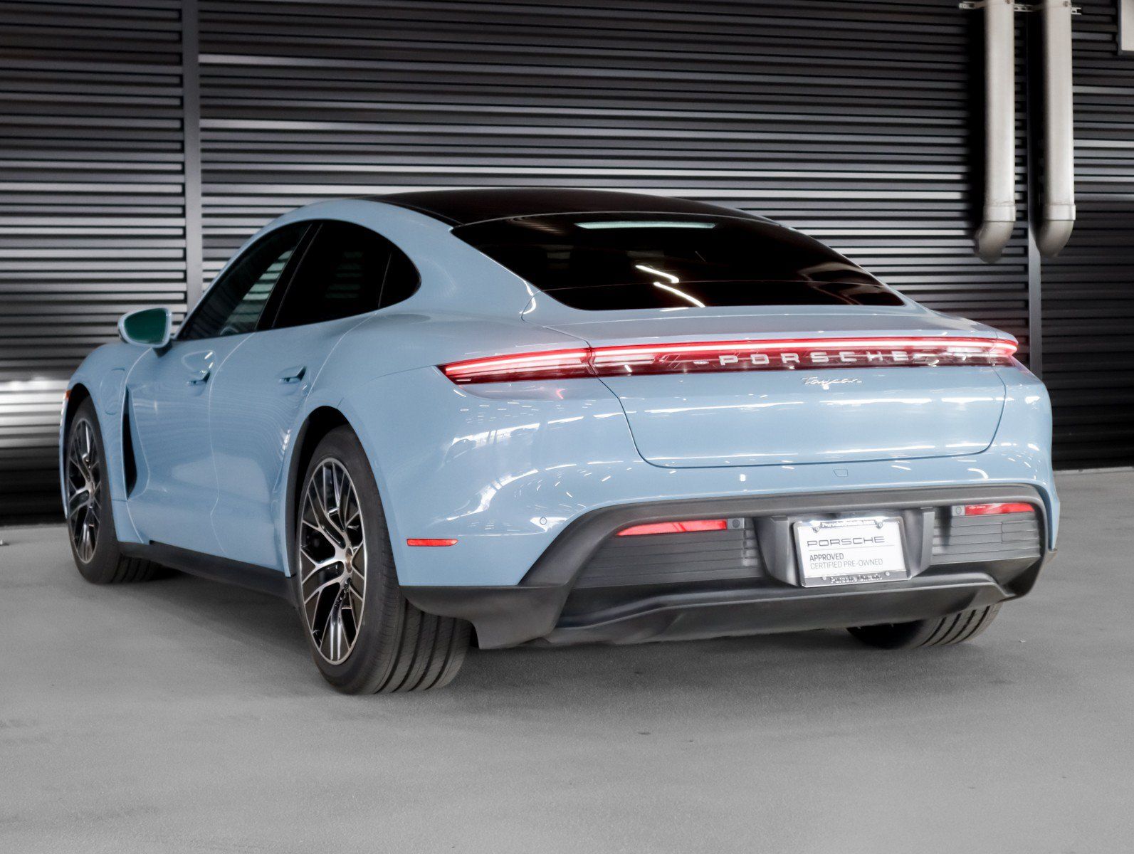 Certified 2021 Porsche Taycan RWD image 3