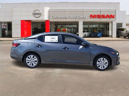 New 2025 Nissan Sentra S image 2