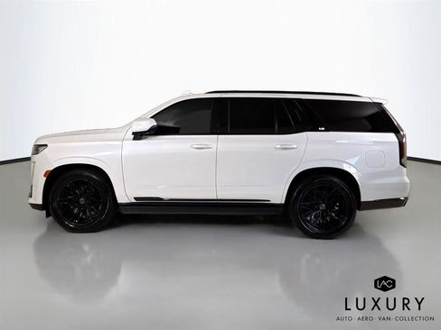 Used 2023 Cadillac Escalade Sport Platinum AWD/4WD image 9