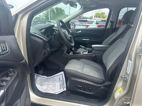 Used 2017 Ford Escape SE FWD image 20
